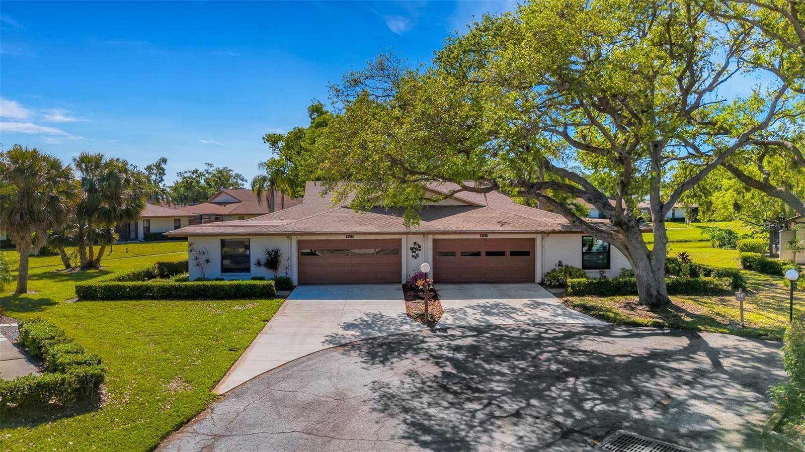 Photo one of 4463 Atwood Cay Pl # 22 Sarasota FL 34233 | MLS A4646340