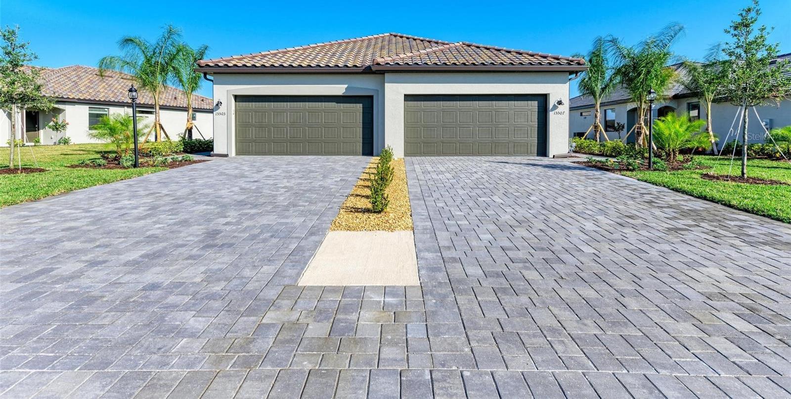 Photo one of 15507 Sunny Day Dr Bradenton FL 34211 | MLS A4648707