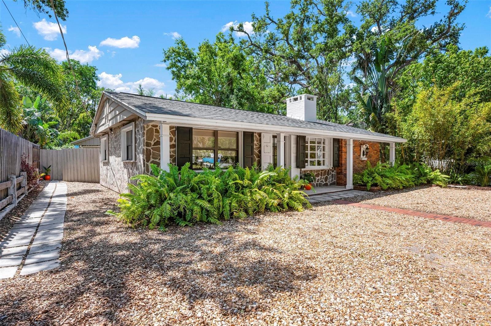 Photo one of 528 45Th St Sarasota FL 34234 | MLS A4648996