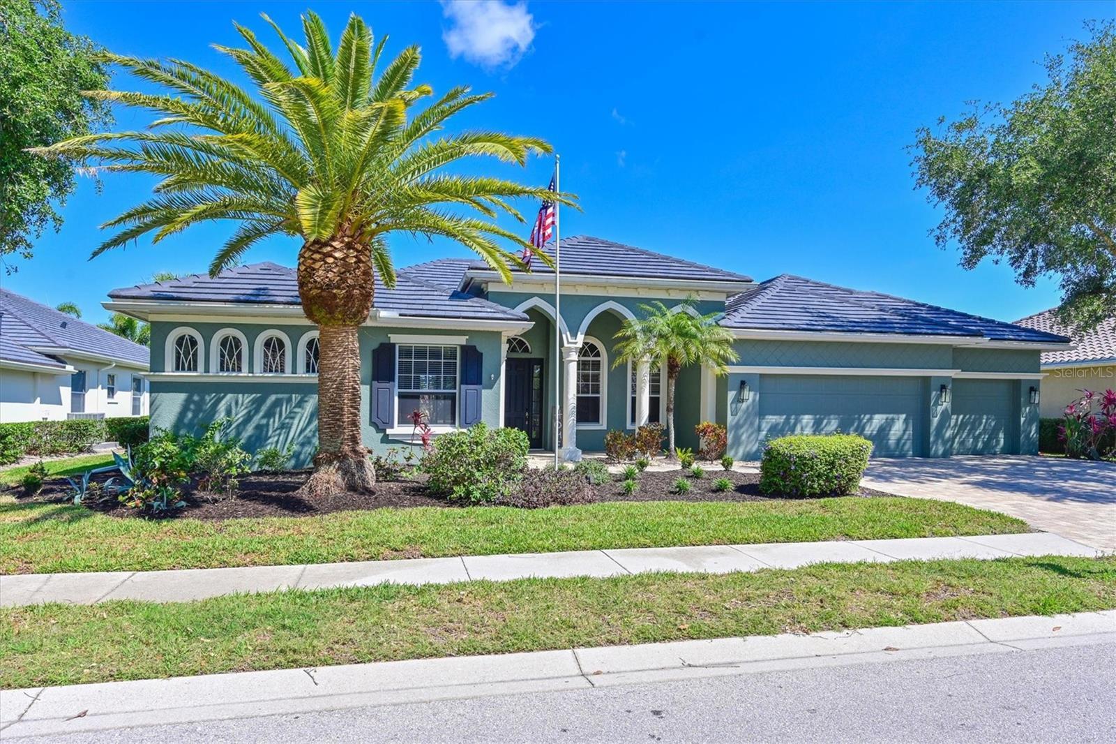 Photo one of 10411 Winding Stream Way Bradenton FL 34212 | MLS A4649375