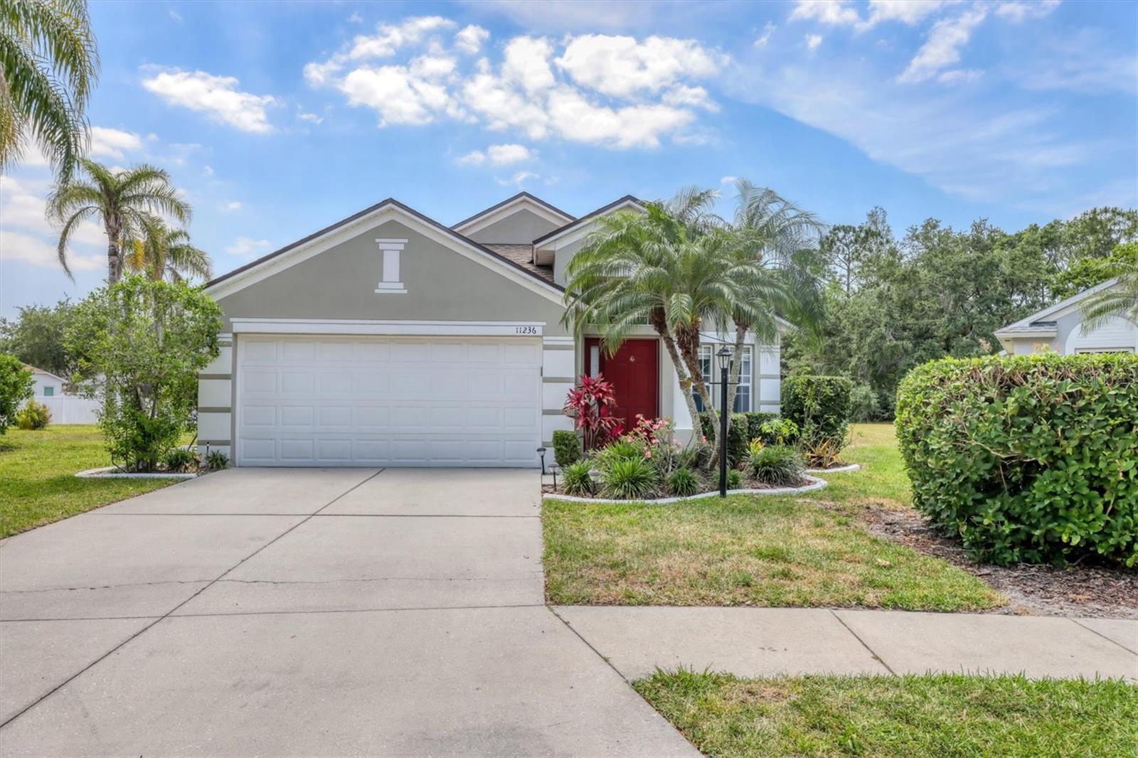 Photo one of 11236 Beebalm Cir Lakewood Ranch FL 34202 | MLS A4649946