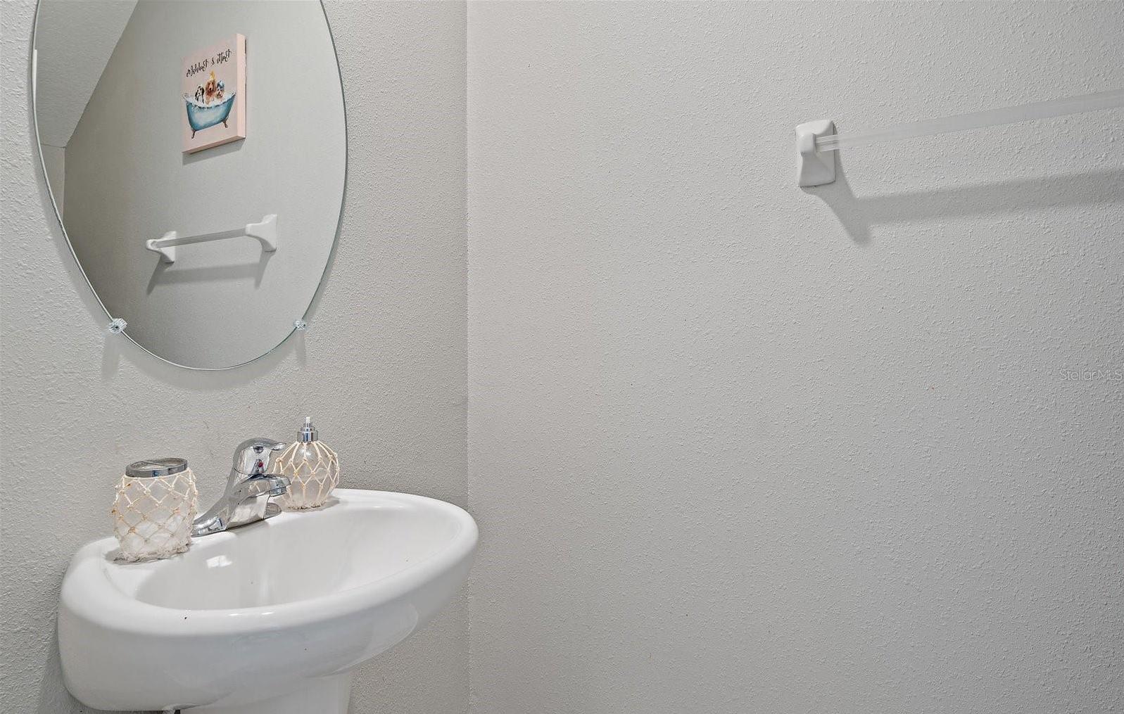 Photo #33