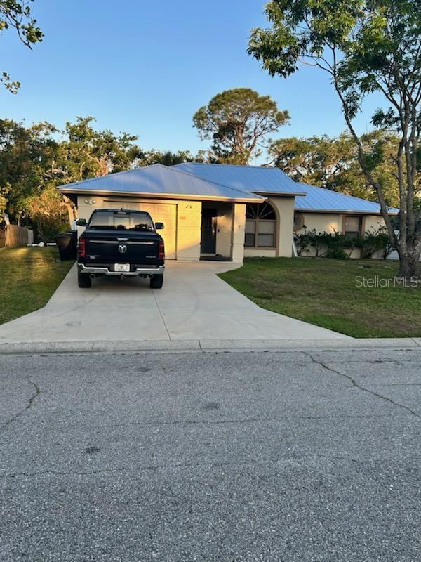 Photo one of 5530 21St Street E Ct Bradenton FL 34203 | MLS A4651765