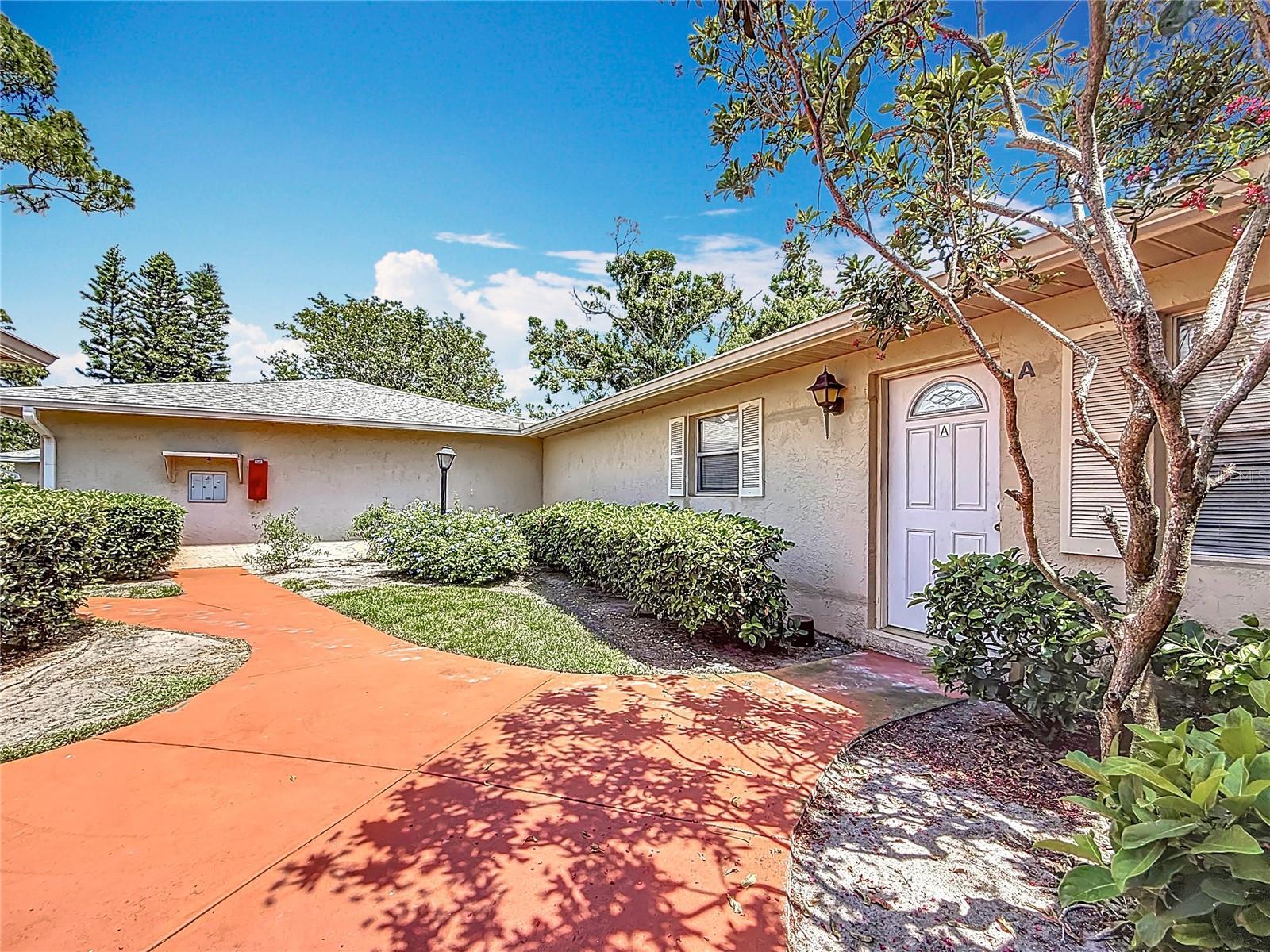 Photo one of 2188 Corinne S Ct # A St Petersburg FL 33712 | MLS A4651881