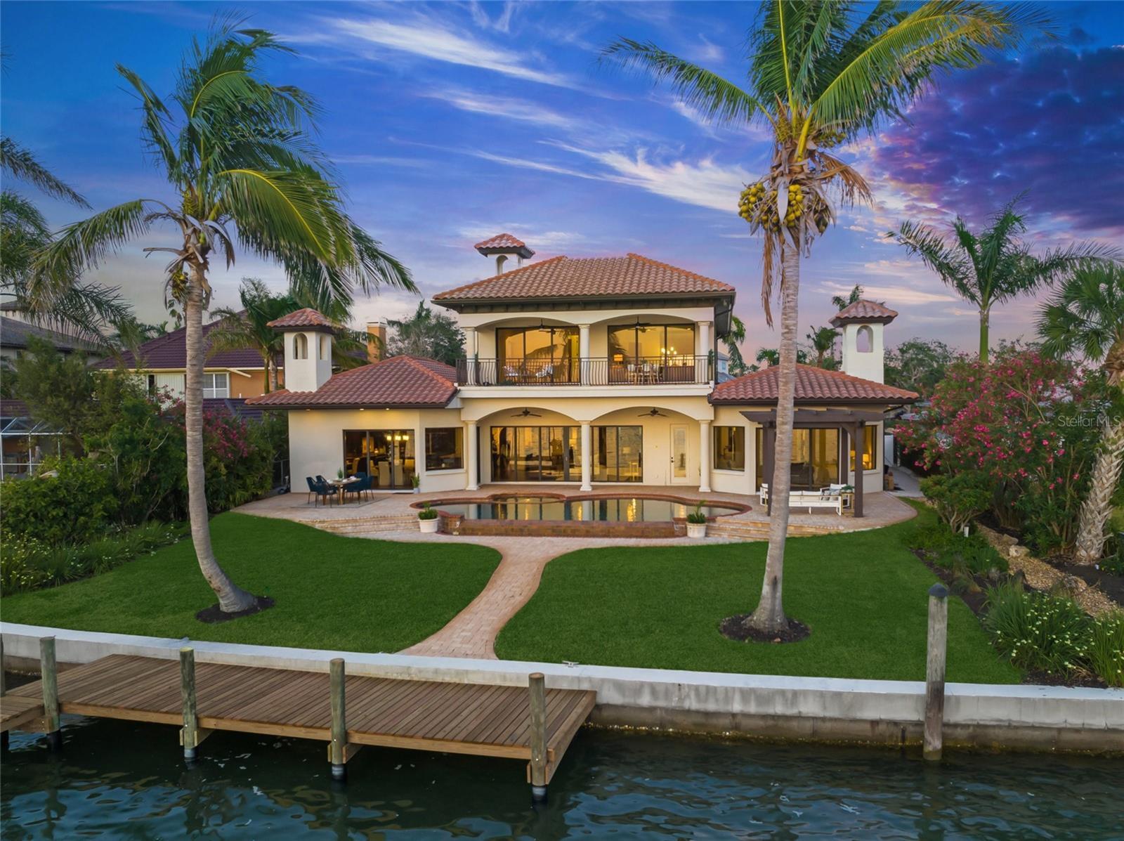 Photo one of 3576 San Remo Ter Sarasota FL 34239 | MLS A4652012