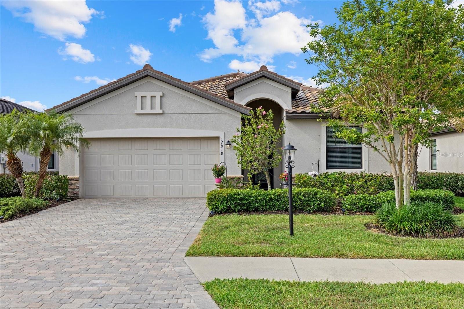 Photo one of 17018 Blue Ridge Pl Bradenton FL 34211 | MLS A4652257