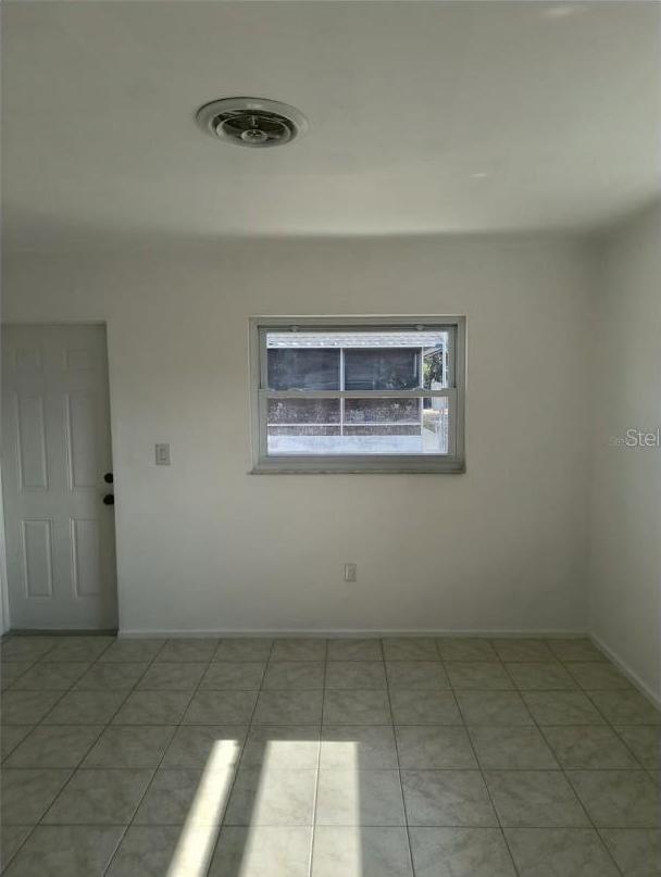 Photo #6