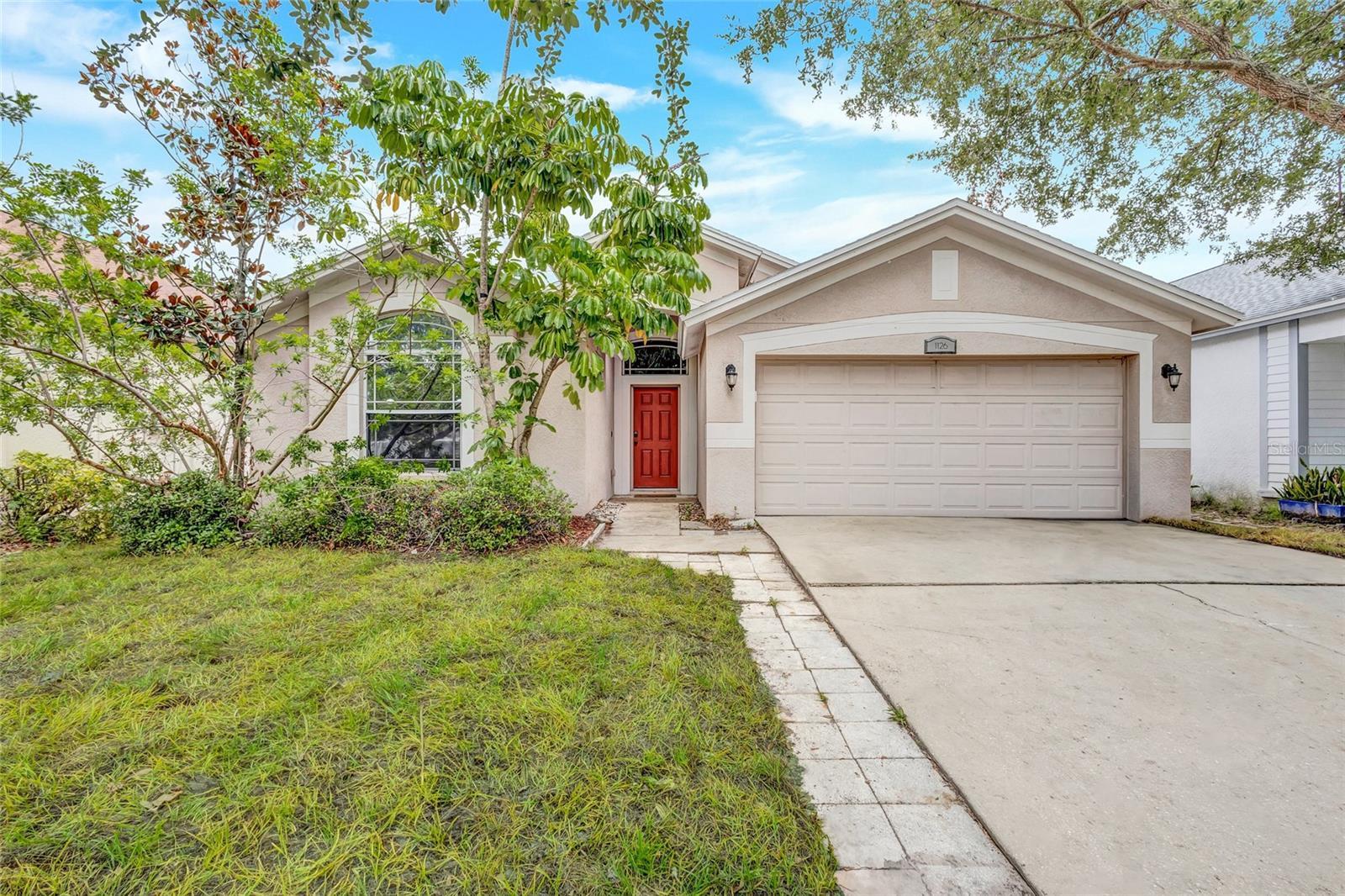 Photo one of 1126 Barclay Wood Dr Ruskin FL 33570 | MLS A4655136