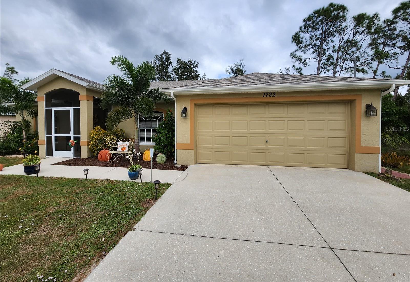 Photo one of 1722 Atwater Dr North Port FL 34288 | MLS C7483617