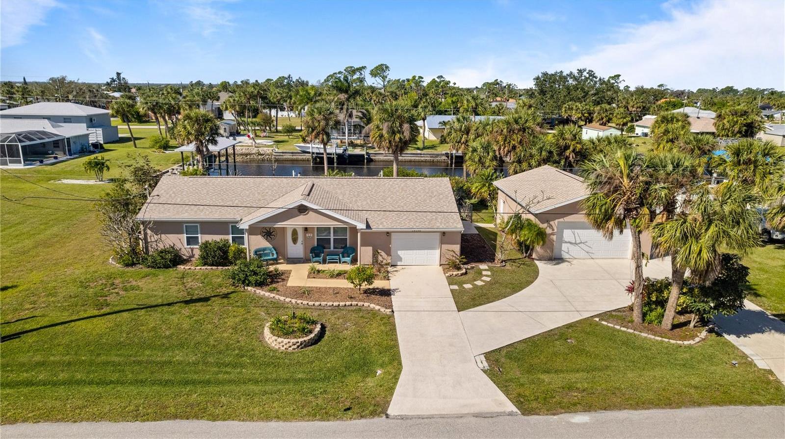 Photo one of 18198 Burkholder Cir Port Charlotte FL 33948 | MLS C7487920