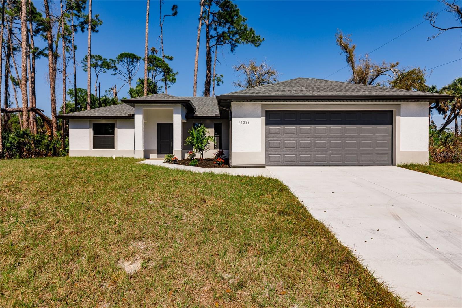 Photo one of 17236 Russell Ave Port Charlotte FL 33954 | MLS C7488072