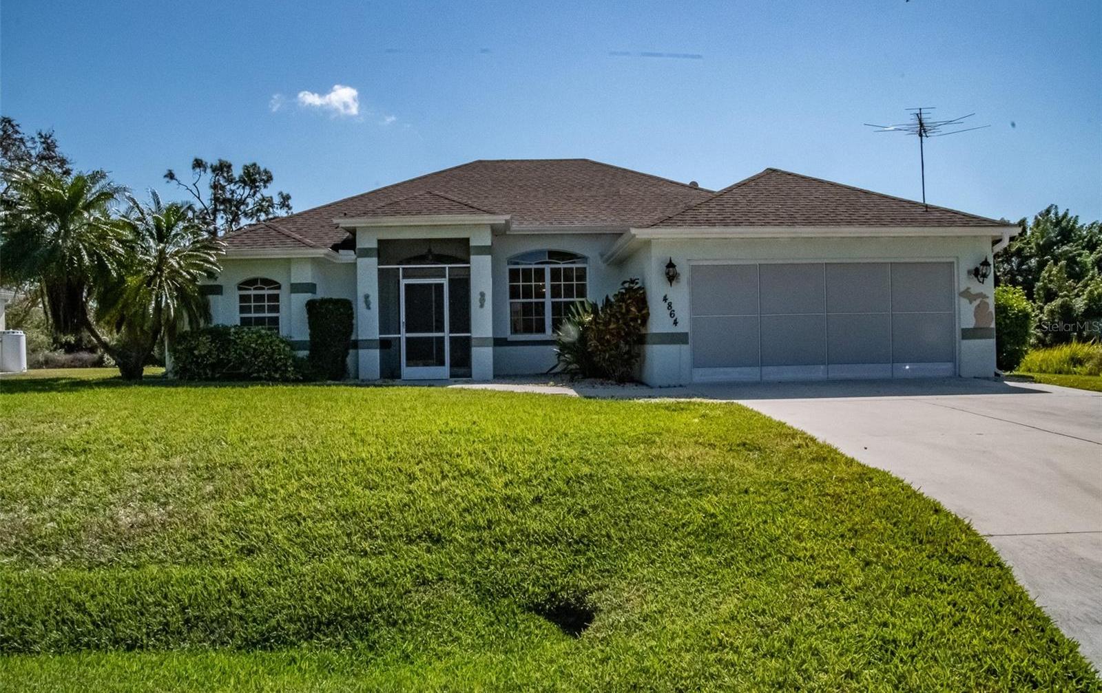 Photo one of 4864 Camelot St North Port FL 34288 | MLS C7488677