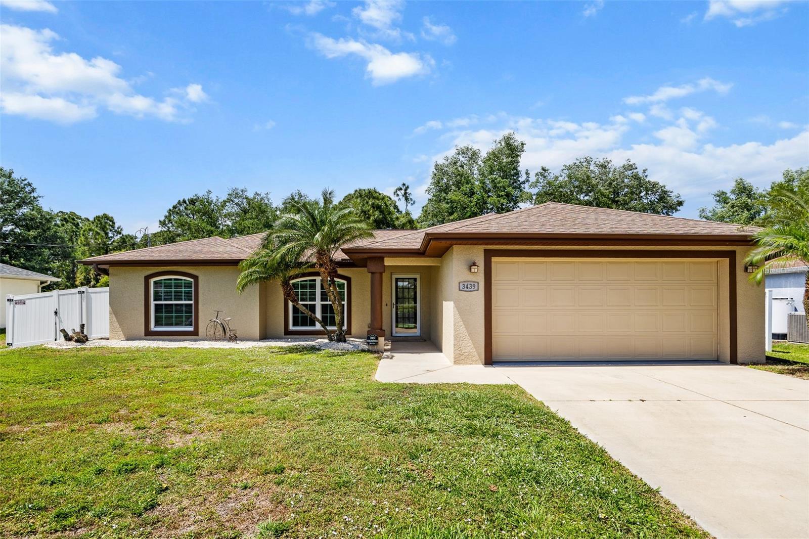 Photo one of 3439 Armour Ter North Port FL 34291 | MLS C7490264