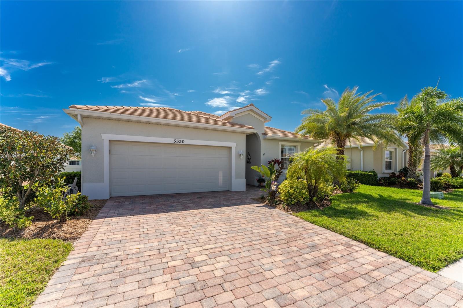 Photo one of 5330 Grand Cypress Blvd North Port FL 34287 | MLS C7490540