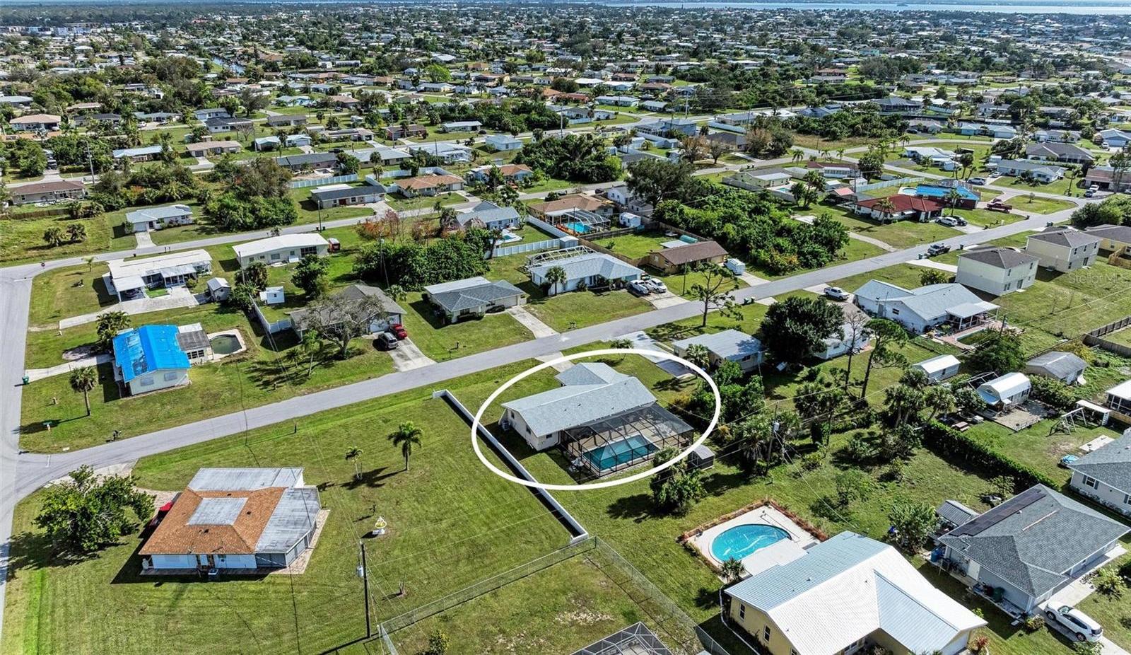 Photo one of 258 Shadow Nw St Port Charlotte FL 33952 | MLS C7497478