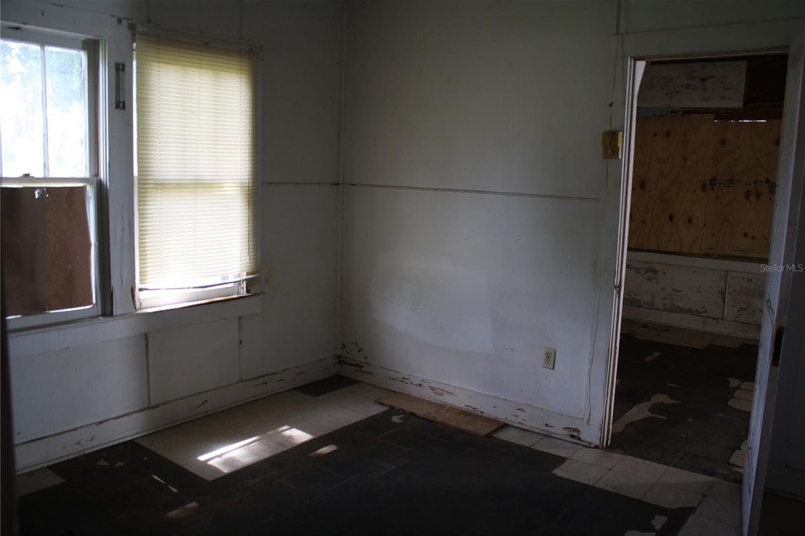 Photo #27