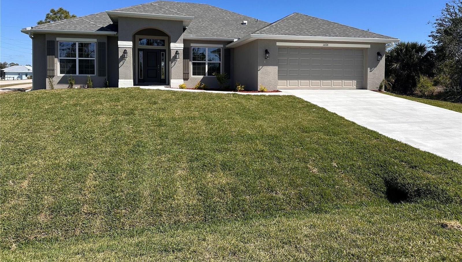 Photo one of 14326 Edsel Dr Port Charlotte FL 33981 | MLS C7498811