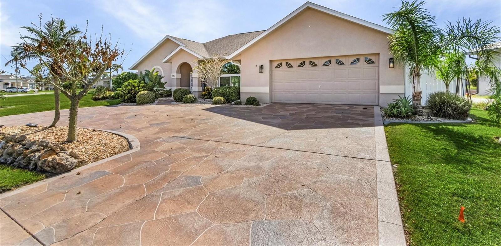Photo one of 7417 S Blue Sage Punta Gorda FL 33955 | MLS C7499089