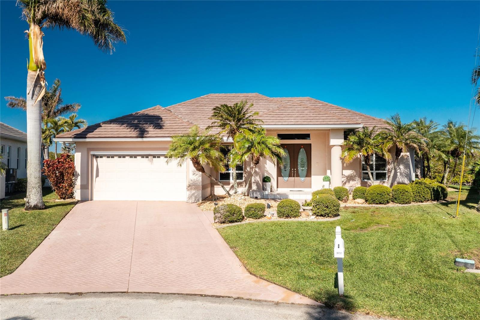 Photo one of 3700 Candia Dr Punta Gorda FL 33950 | MLS C7502083