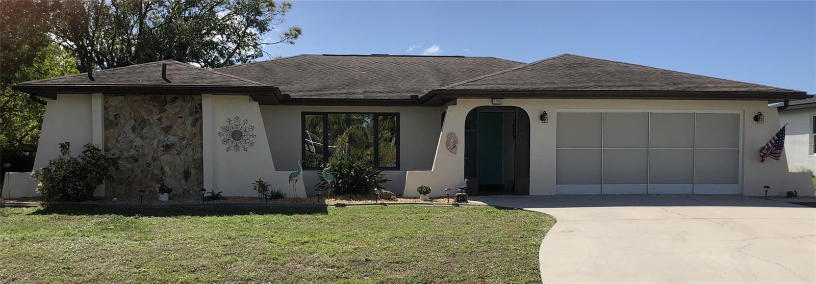 Photo one of 21363 Cottonwood Ave Port Charlotte FL 33952 | MLS C7505257