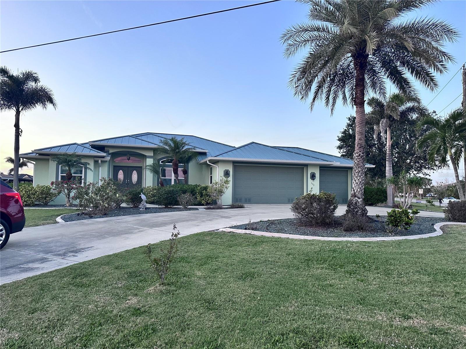 Photo one of 399 Bal Harbor Blvd Punta Gorda FL 33950 | MLS C7505539