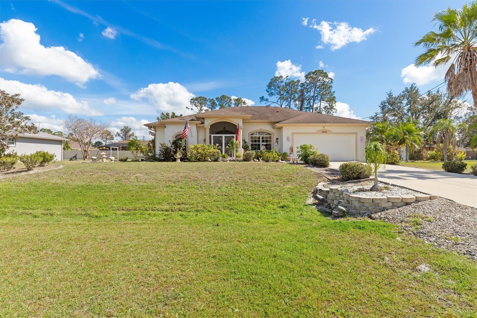 Photo one of 3816 N Cranberry Blvd North Port FL 34286 | MLS C7505827