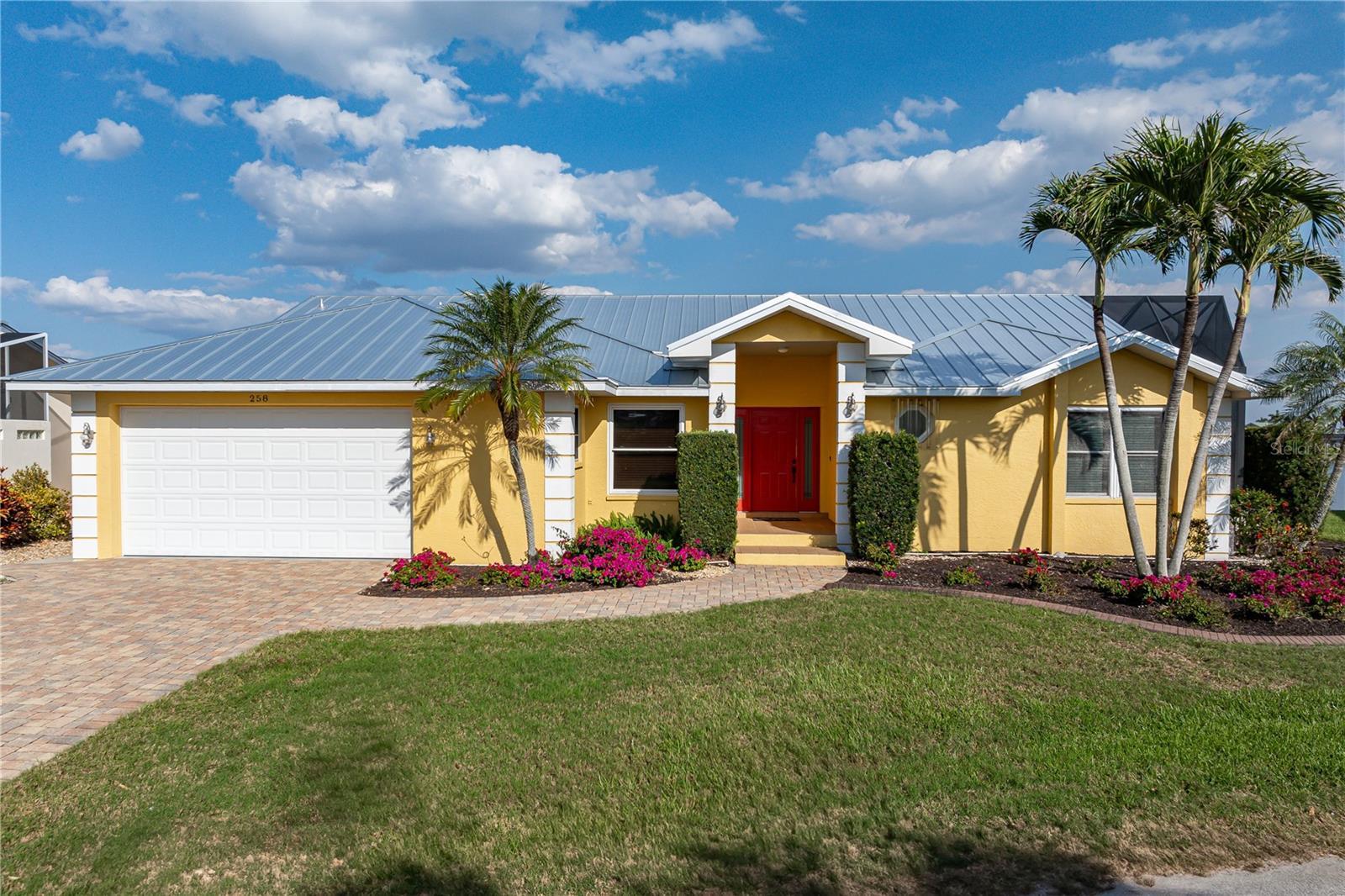 Photo one of 258 Venezia Ct Punta Gorda FL 33950 | MLS C7506279