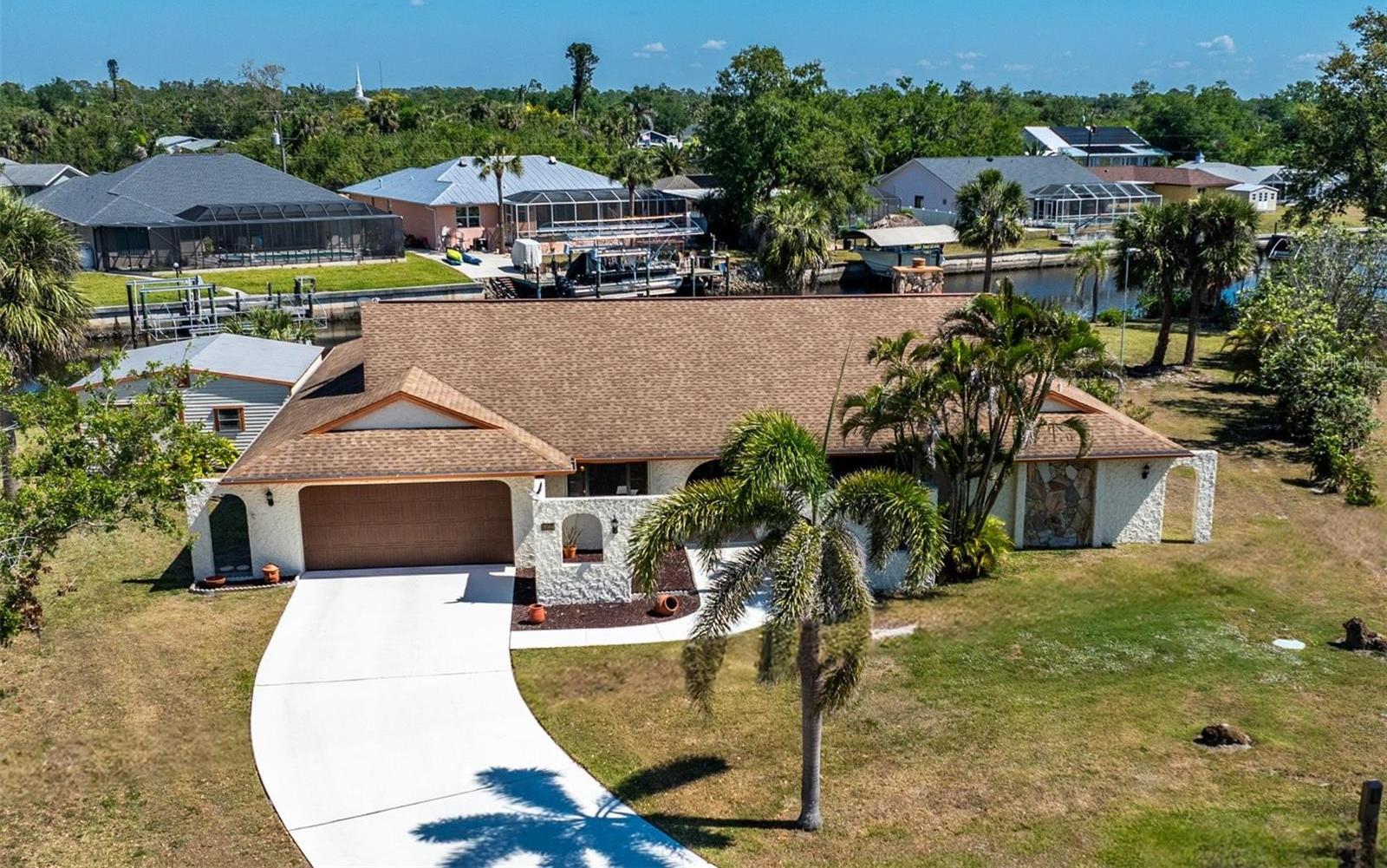 Photo one of 18584 Alphonse Cir Port Charlotte FL 33948 | MLS C7507576