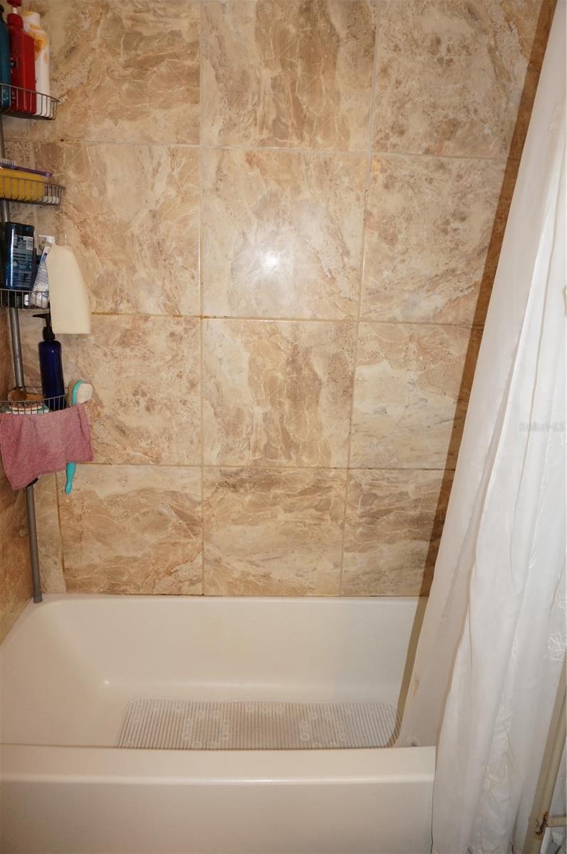 Photo #33