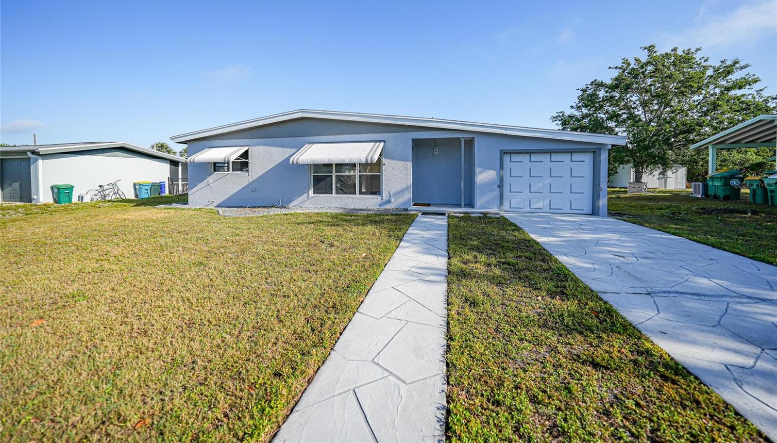 Photo one of 22220 Lasalle Rd Port Charlotte FL 33952 | MLS C7507898