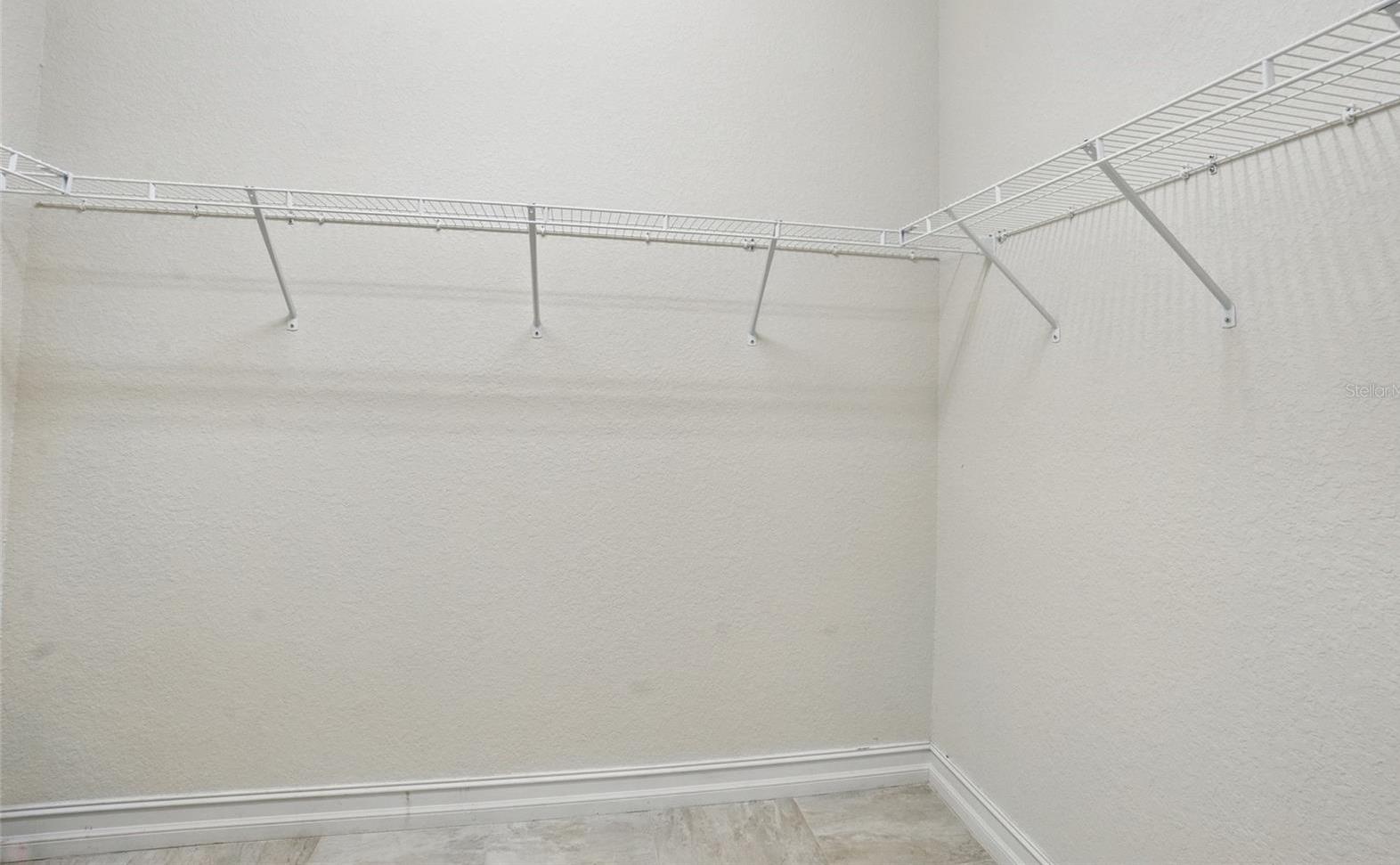 Photo #33