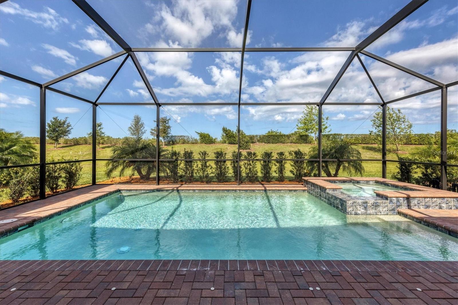 Photo one of 24105 Spartina Dr Venice FL 34293 | MLS D6134412