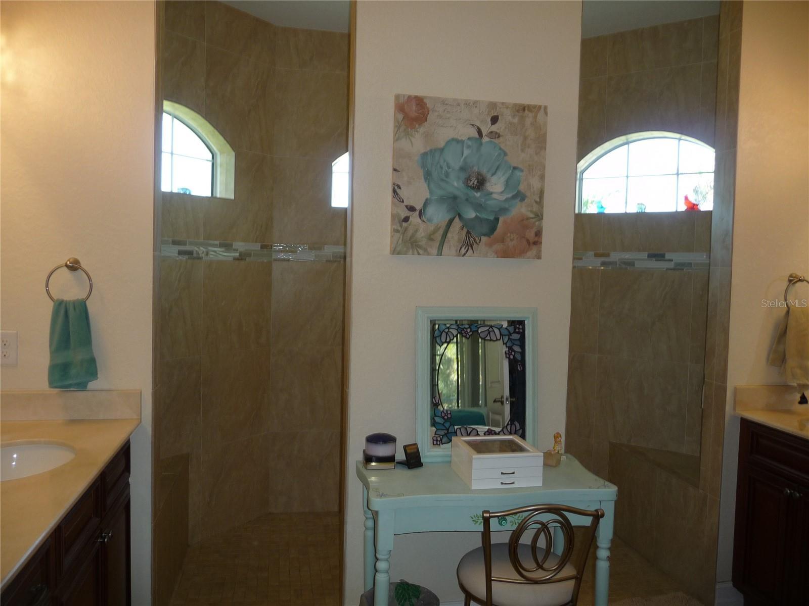 Photo #15