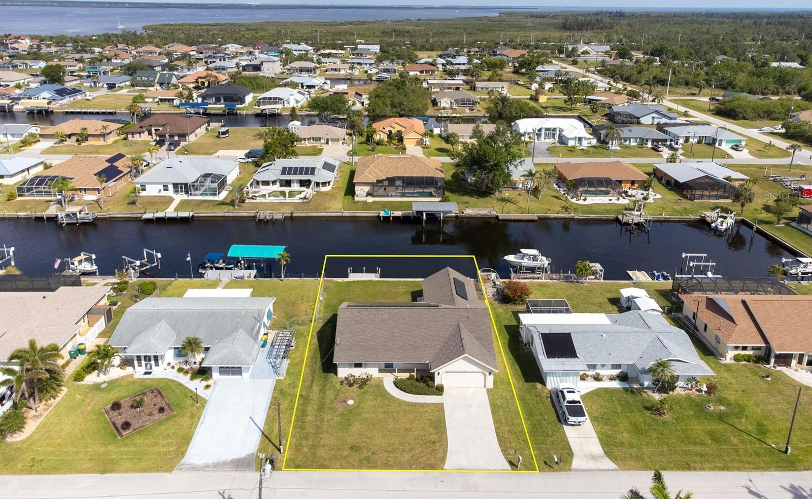 Photo one of 5266 Cooper Ter Port Charlotte FL 33981 | MLS D6141550