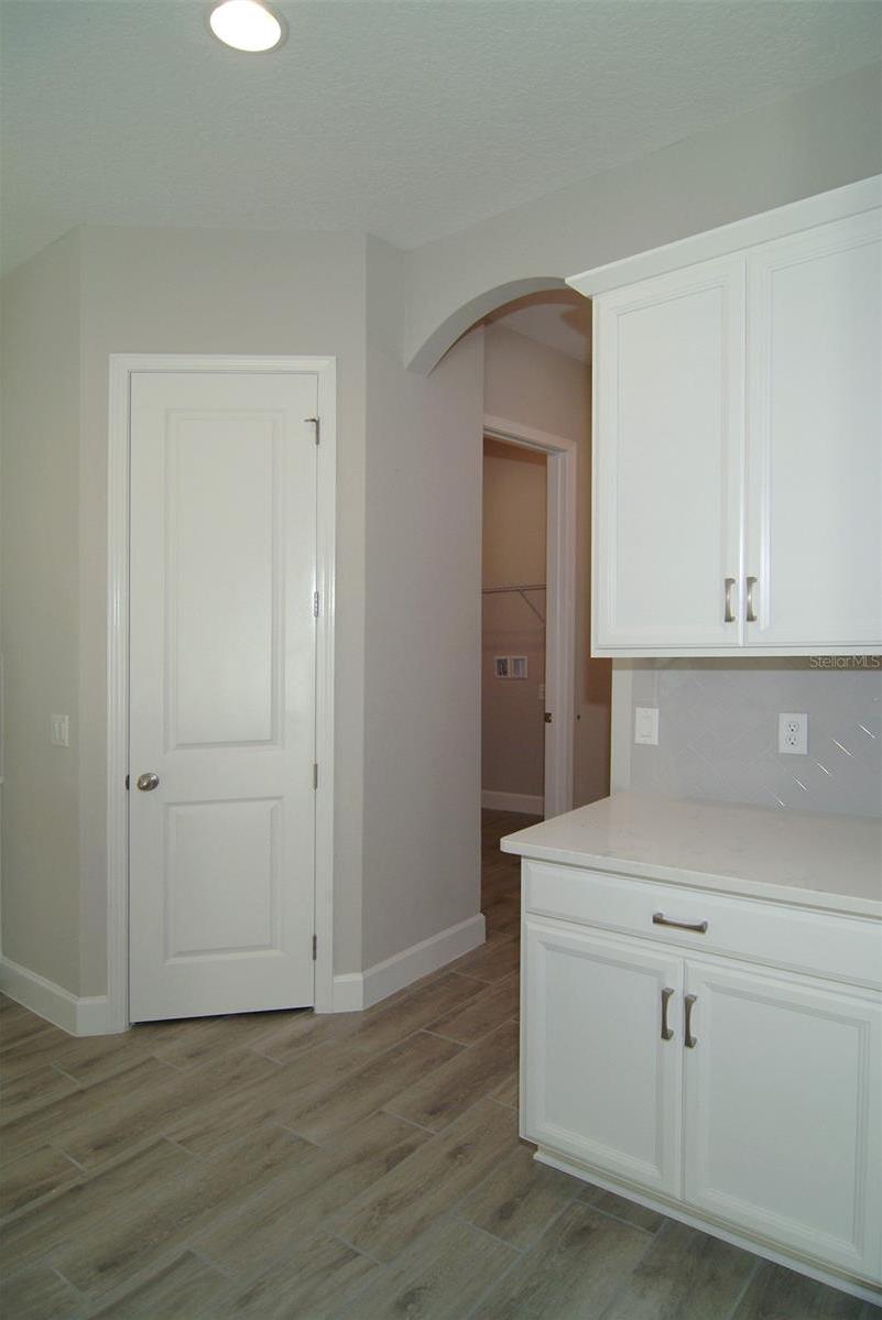 Photo #6