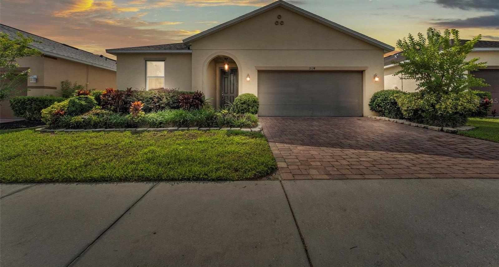Photo one of 3134 Macintosh Rd Land O Lakes FL 34639 | MLS L4952335