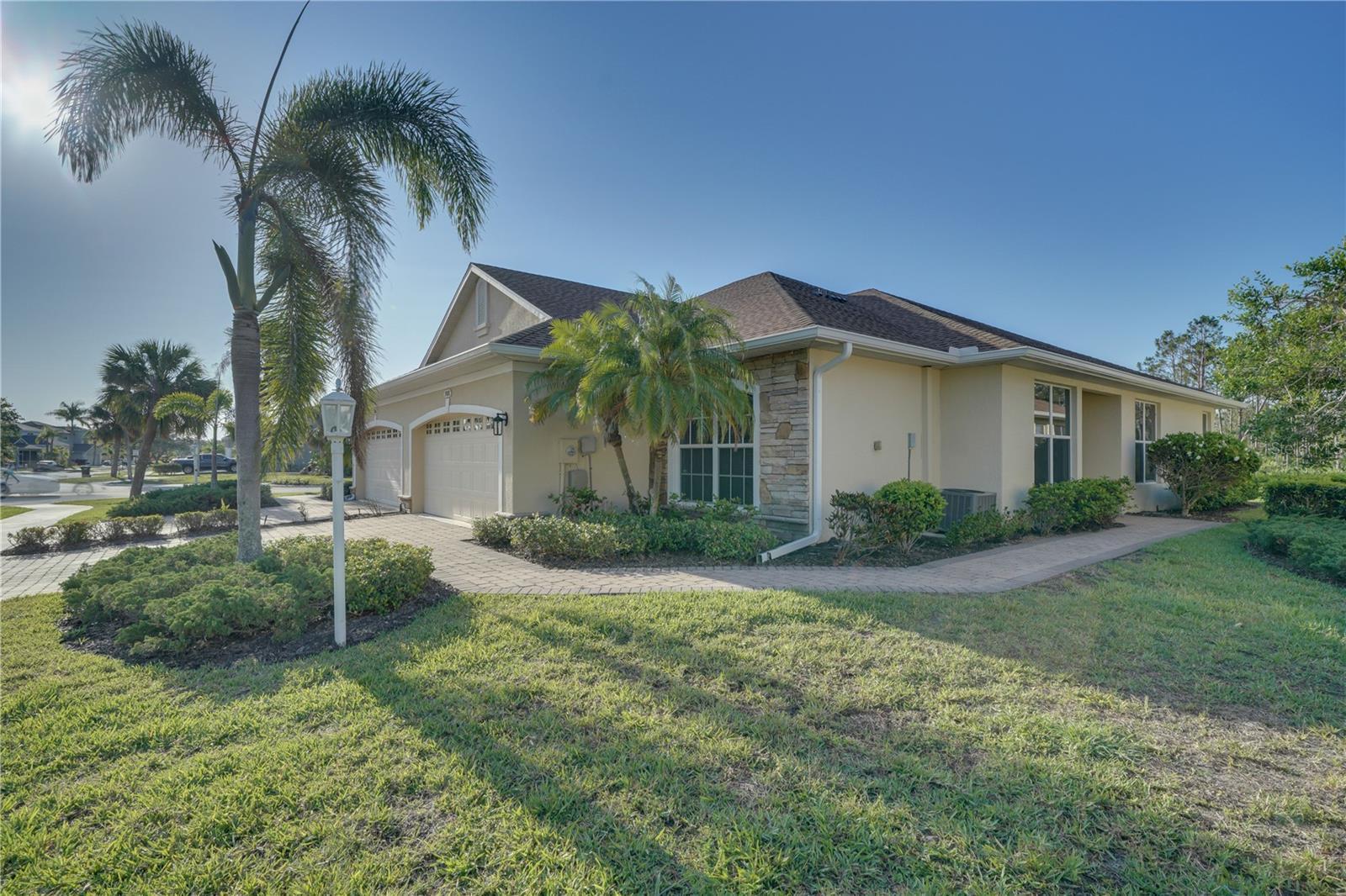 Photo one of 1908 Scarlett Ave North Port FL 34289 | MLS N6126746