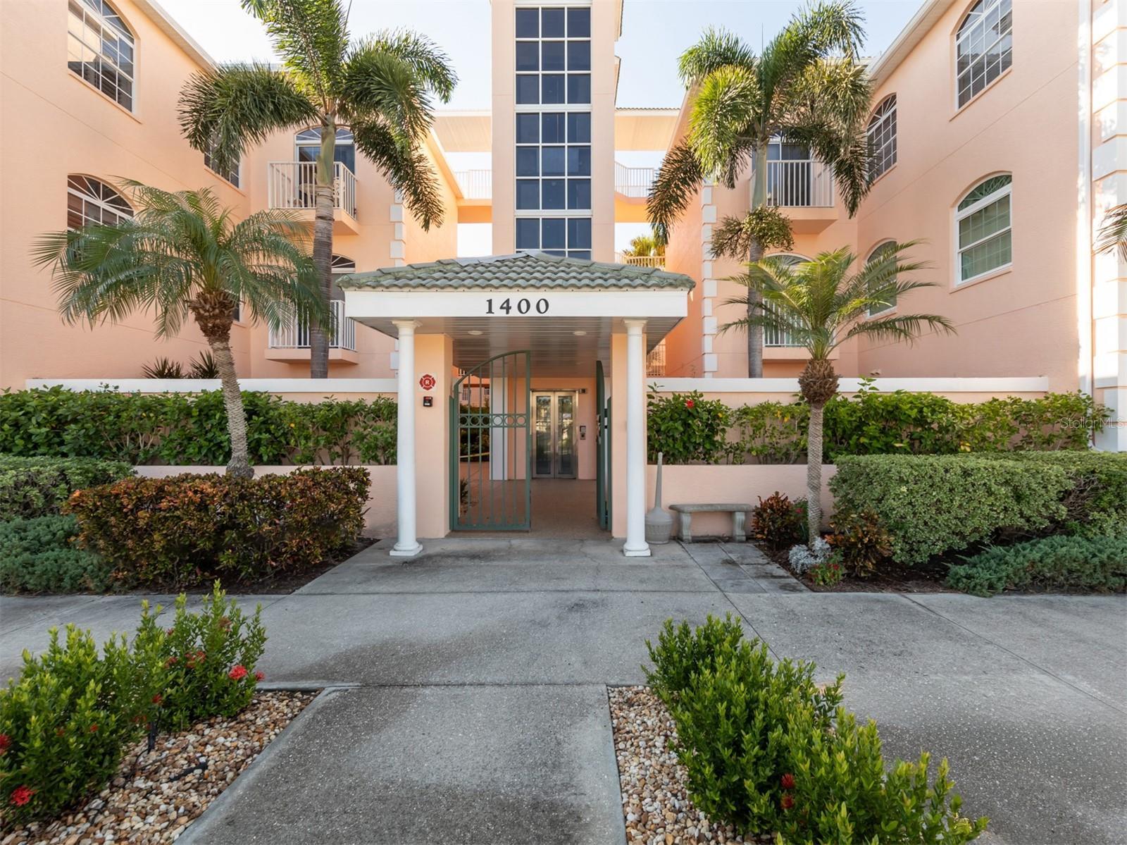 Photo one of 1403 Gondola Park Dr # 403Bdd Venice FL 34292 | MLS N6129071