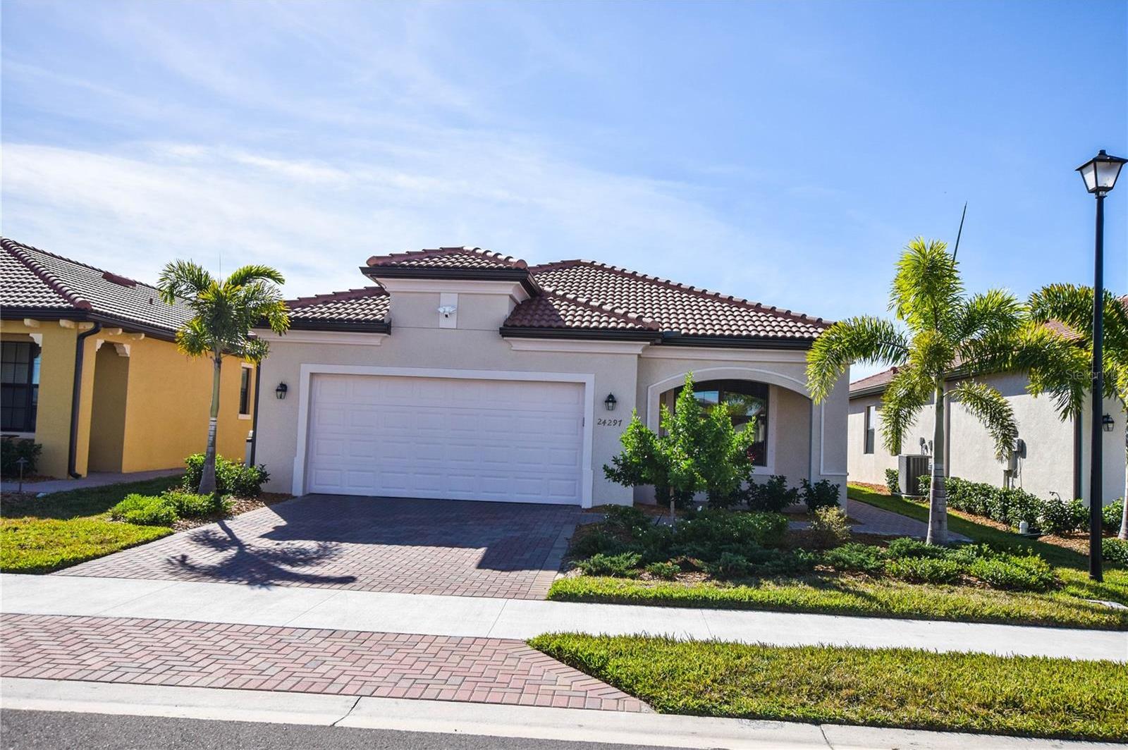 Photo one of 24297 Spartina Dr Venice FL 34293 | MLS N6129351