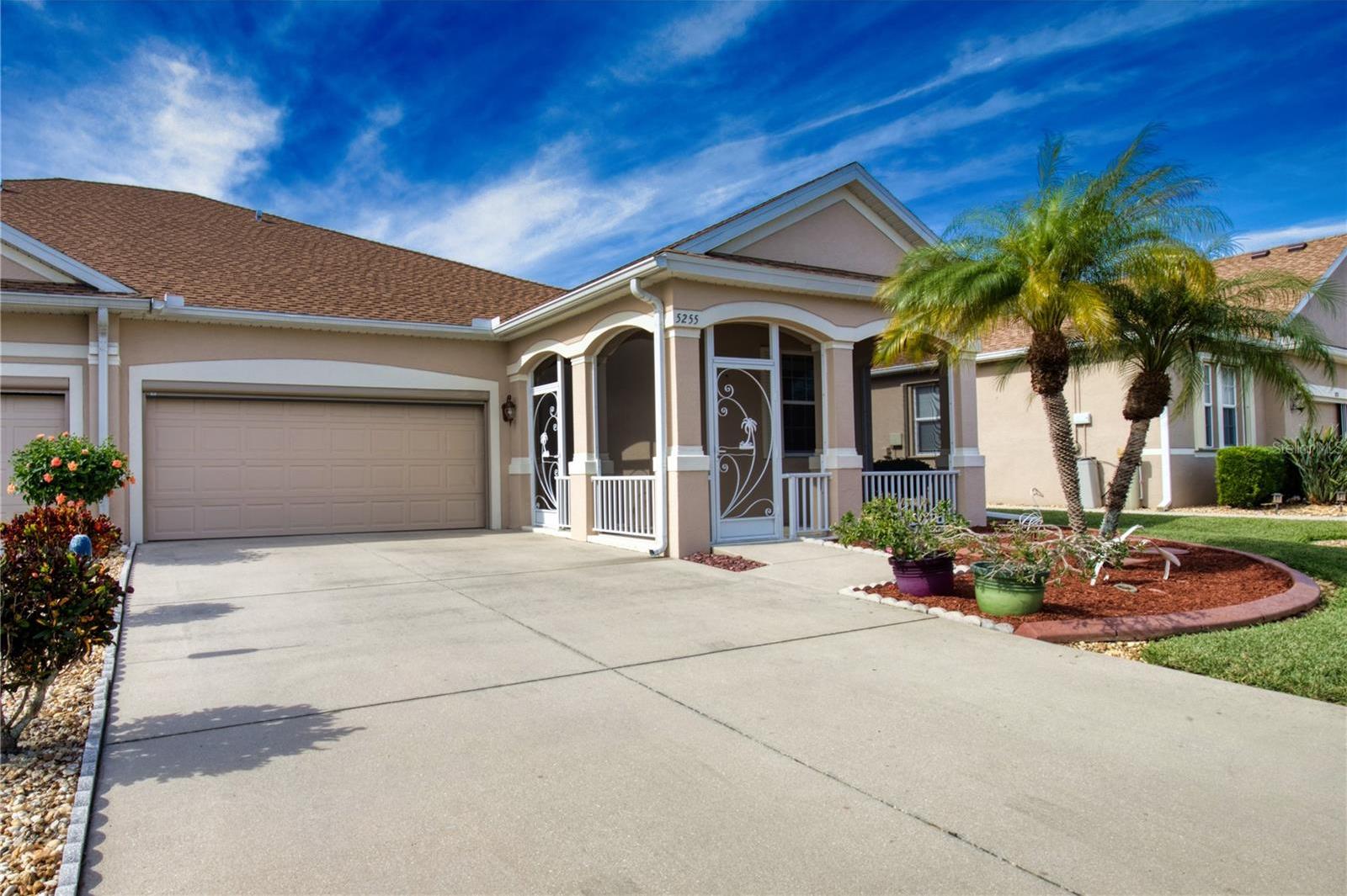 Photo one of 5255 Athens Way Venice FL 34293 | MLS N6129939