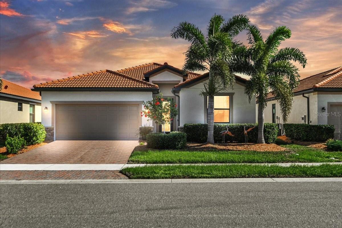 Photo one of 10135 Crooked Creek Dr Venice FL 34293 | MLS N6130627