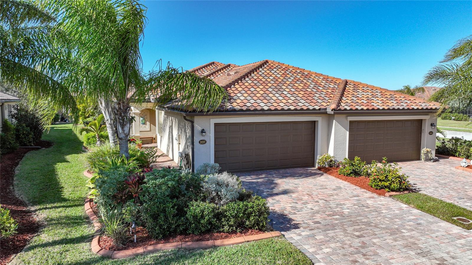 Photo one of 20297 Benissimo Dr Venice FL 34293 | MLS N6131145