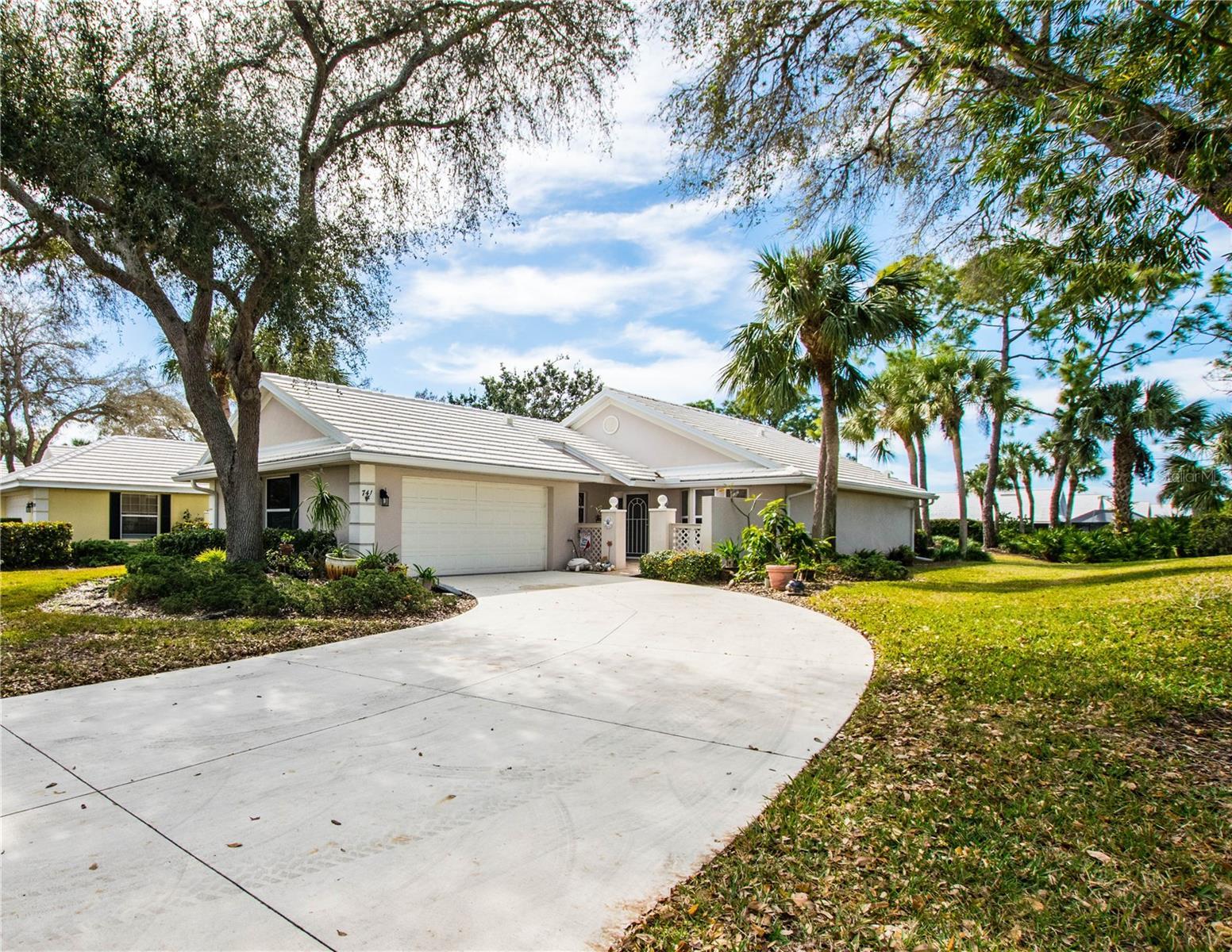 Photo one of 741 Brightside Crescent Dr # 28 Venice FL 34293 | MLS N6131176