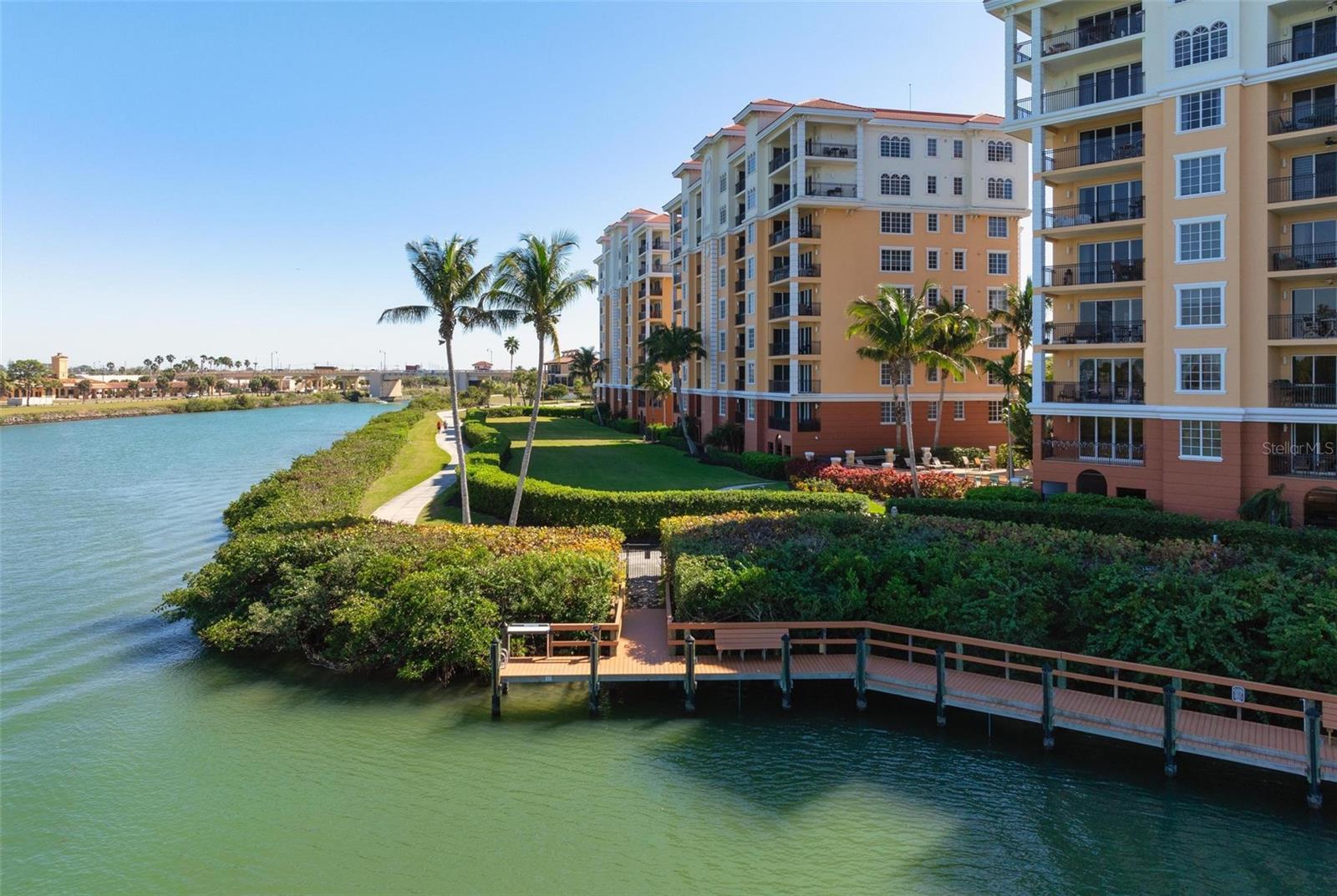Photo one of 157 Tampa E Ave # 807 Venice FL 34285 | MLS N6131344