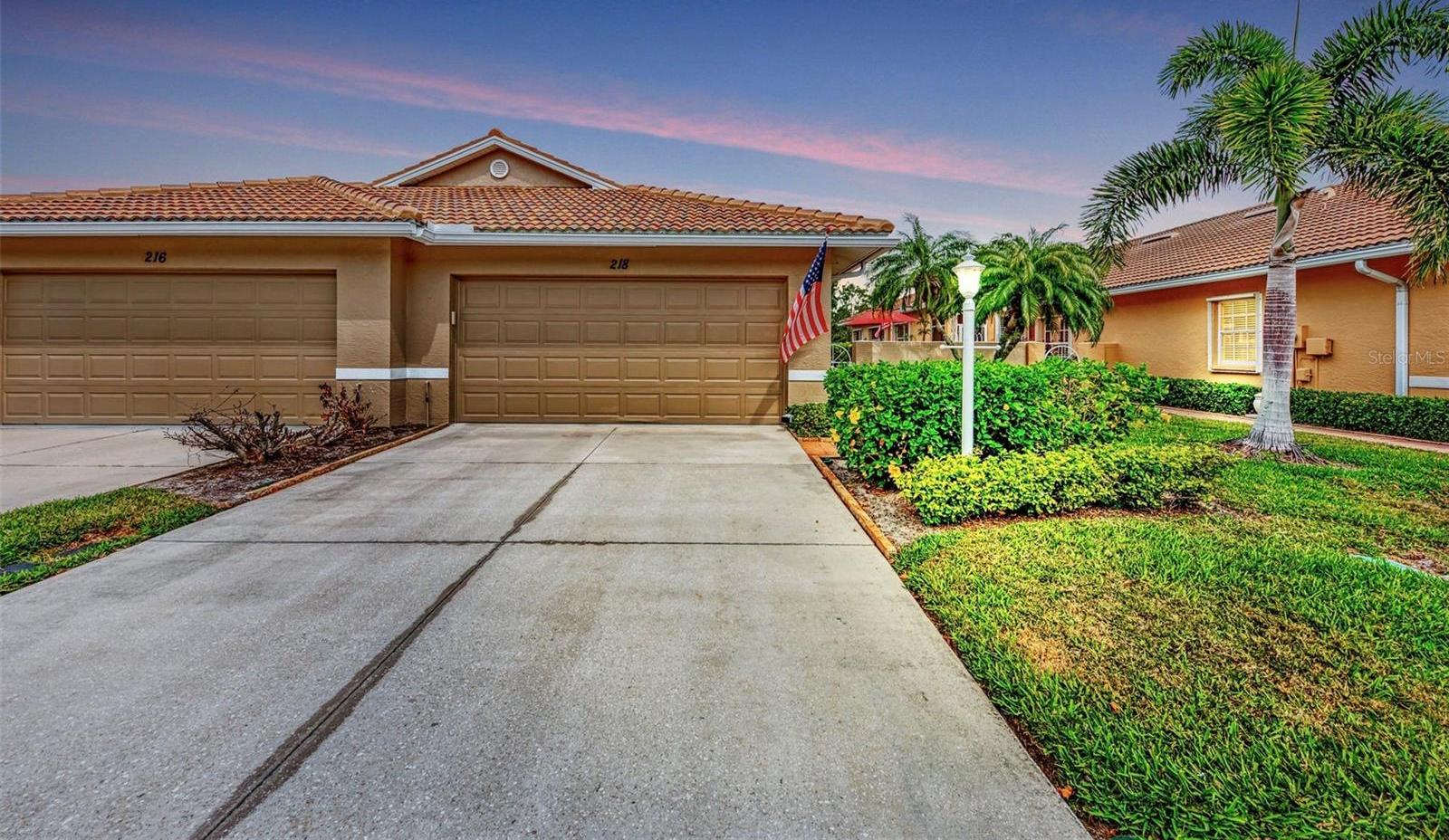 Photo one of 218 Auburn Woods Cir Venice FL 34292 | MLS N6131661