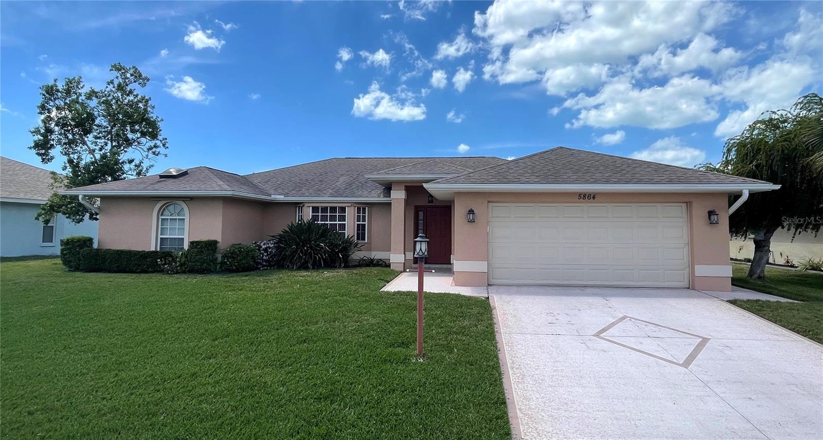 Photo one of 5864 Tyler Rd Venice FL 34293 | MLS N6131989