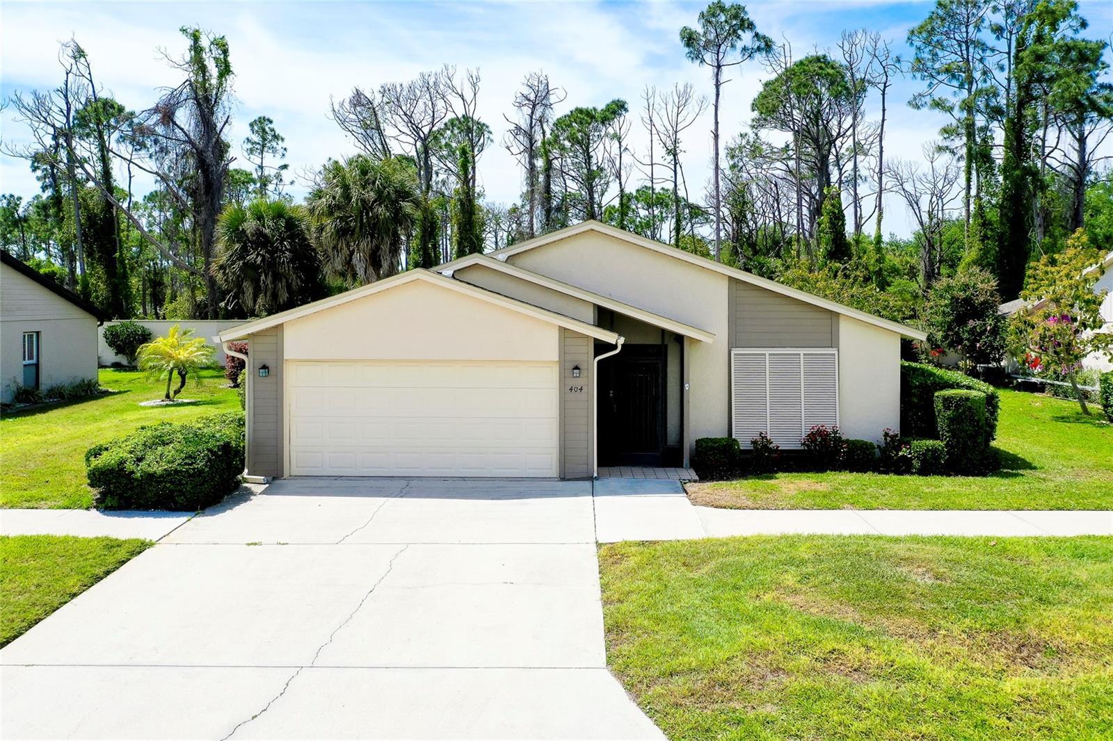 Photo one of 404 Cypress Forest Dr Englewood FL 34223 | MLS N6132072