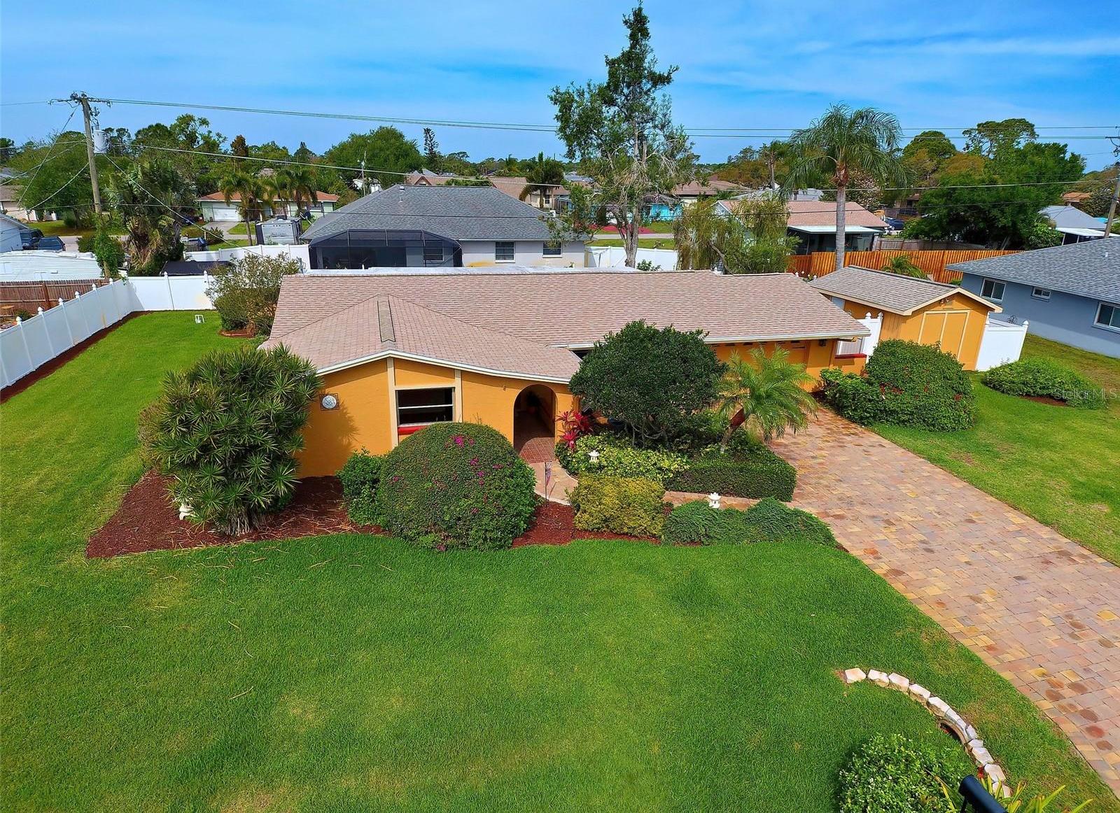 Photo one of 5264 Kent Rd Venice FL 34293 | MLS N6132149