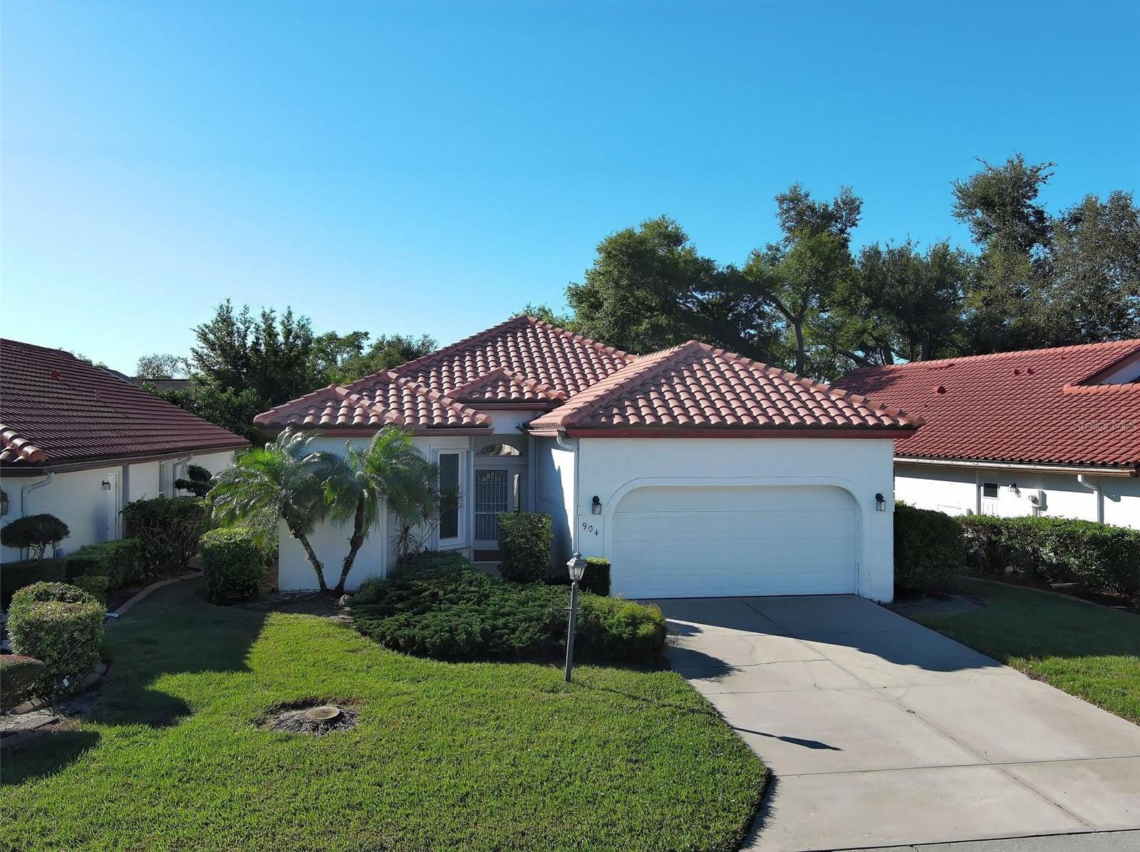 Photo one of 904 Harbor Town Dr Venice FL 34292 | MLS N6137879