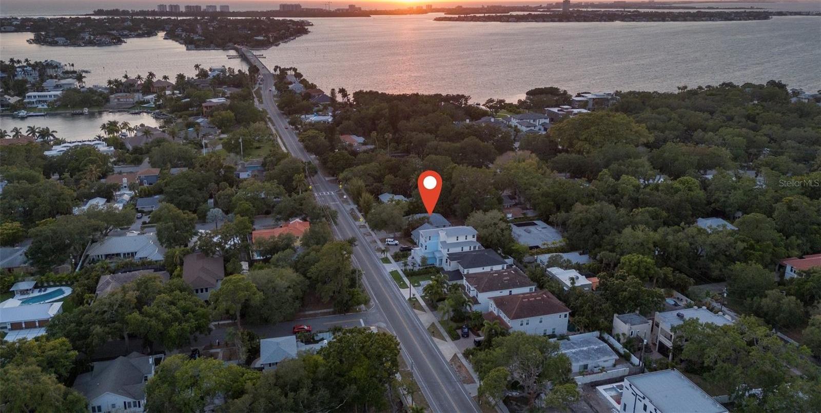 Photo one of 1629 Siesta Dr Sarasota FL 34239 | MLS N6138469